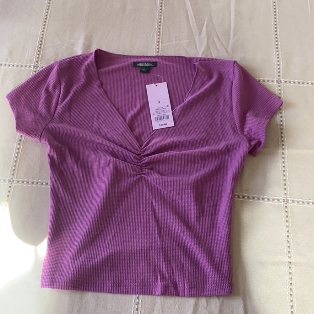 Purple v neck short sleeve top NWT
